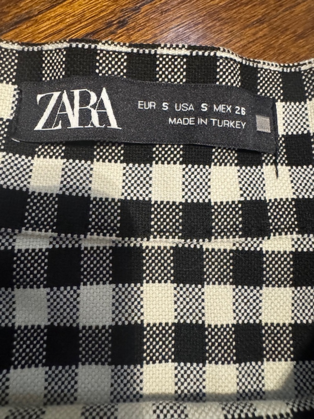 ZARA Black & White Preppy Skort
